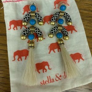 Stella & Dot Rosalind Chandeliers Earrings